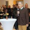 Der Vorsitzende des Kuratoriums der Friedrich-Baur-Stiftung Dr. Georg Freiherr von Waldenfels sprach bei der Eröffnungsfeier vor vielen Gästen. Der Vorsitzende des Kuratoriums der Friedrich-Baur-Stiftung Dr. Georg Freiherr von Waldenfels sprach bei der Eröffnungsfeier vor vielen Gästen.