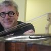 Der Cellist und Schulleiter Stephan Schultz will eine Brücke spannen zwischen der Musikschule und den Menschen. Ein Pfeiler dabei: musikalische Früherziehung.