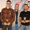 Fußballer-Ehrung beim FC Baiersdorf (v. li.): Vorsitzender Wolfgang Kraus, Steffen Hetzel (300 Spiele für den FC Baiersdorf), Zweiter Bürgermeister Marco Weidner, Lothar Dill (400 Spiele für den Verein) und 2. Vorsitzender Christian Fischer.                                                                                                                        Fotos: Roland Dietz