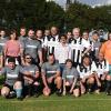 Im Bild die Akteure beider Mannschaften, die Promi-Stadtauswahl und die Mannschaft der Werkstätten St. Joseph, den beiden das Kirchweihfußballspiel wie immer viel Freude bereitete.