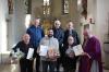Das Foto zeigt die Kirchenverwaltungsmitglieder (hinten, von links): Winfried Rybak, Fred Lutz und Stefan Kohlhepp mit den verabschiedeten Mitgliedern (vorne, von links): Hilmar Kehl, Marcel Jelinek, Berthold Röß sowie Pfarrer Peter Rüb.