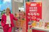 Julia Braun, hier am Stand der BeG Buddy GmbH auf der Messe Interzoo 2024, konzentriert sich künftig auf neue Projekte.