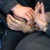 Ein Jugendlicher hat in Sonthofen Polizisten angegriffen. Er wurde festgenommen.