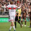 Pauli musste gegen Stuttgart lange in Unterzahl spielen. Pauli musste gegen Stuttgart lange in Unterzahl spielen.