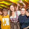 Volles Festzelt und Partystimmung mit den Troglauer Buam am Samstag 03.05.25 beim Weinfest in Untereisenheim.