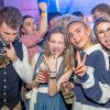 Volles Festzelt und Partystimmung mit den Troglauer Buam am Samstag 03.05.25 beim Weinfest in Untereisenheim.