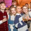 Volles Festzelt und Partystimmung mit den Troglauer Buam am Samstag 03.05.25 beim Weinfest in Untereisenheim.