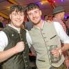 Volles Festzelt und Partystimmung mit den Troglauer Buam am Samstag 03.05.25 beim Weinfest in Untereisenheim.