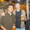 Volles Festzelt und Partystimmung mit den Troglauer Buam am Samstag 03.05.25 beim Weinfest in Untereisenheim.