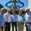 Maibaum-Wettbewerb in Memmingen und im Unterallgäu 2025_Gruppe 1 Maibaum-Wettbewerb in Memmingen und im Unterallgäu 2025_Gruppe 1