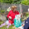 Die Pflanzen- und Gartenbörse in Rügheim zieht jedes Jahr Tausende  Besucher an. Am Sonntag, den 4. Mai 2025 informierten sich wieder zahlreiche Pflanzenfreunde über Blumen, Pflanzen und neue Trends. Natürlich wurde die Möglichkeit zum Kauf seltener, schöner oder neuer Pflanzen genutzt.