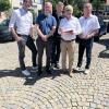Die Maibaum-Kommission ist mit insgesamt sieben Gruppen in Memmingen und im Unterallgäu unterwegs gewesen. 