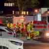 Beim Platzsturm wurden etliche Fußballfans verletzt. Beim Platzsturm wurden etliche Fußballfans verletzt.