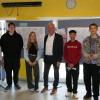 Bei der Jugendversammlung im „Dragon“ (von links): Ilker Özalp und Kim Davey (beide Jugendbeauftragte), Marcel Frank und Vorsitzende Oliwia Hoin (beide Jugendbeirat), Bürgermeister Günther Werner, Ryan Schmitt, Efe Yozkam und Stadtjugendpfleger Gerhard Kastner.