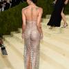Zoe Kravitz 2021 in einem auffallenden Netzkleid in New York. Zoe Kravitz 2021 in einem auffallenden Netzkleid in New York.