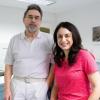 Gerhard Feichtiger übergibt Yasmin Azima die Zahnarztpraxis in Münnerstadt.