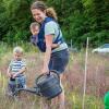 Frühere Gießaktion am Klimawald.