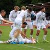 Mit einem klaren 5:0 entschied die Spielvereinigung Kaufbeuren (in weiß) das Derby gegen den SVO Germaringen für sich. Damit spielen die Kaufbeurer auch in der kommenden Saison in der Bezirksliga. 