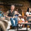 Beim Rhöner Schlachthof, dem Kult Comedy Stammtisch der Rhön, sorgten Ines Procter und ihre Gäste Ingo Appelt, Johannes Scherer, Chris Boettcher und der 10 jährige Sebastian Ludwig für einen unglaublichen Kabarett Abend in Burglauer.