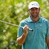 Scottie Scheffler hat bei der PGA Championship nach der dritten Runde die Führung übernommen.