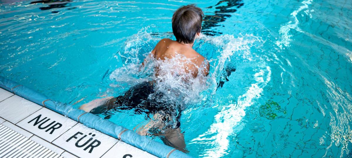 Das Lechtalbad ist am Limit: Schulen und Vereine haben zu wenig Trainingszeiten