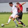 Im Spitzenspiel der A-Klasse Allgäu 4 ließ der Tabellenführer SV Kempten Halde/Oberwang nichts anbrennen und gewann gegen den Tabellenzweiten TSV Pfronten deutlich mit 3:0. Die Bilder zum Spiel.
