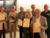 Bei der Jahreshauptversammlung des OGV Gerbrunn gab es Ehrungen für langjährige Mitgliedschaft. Geehrt wurden (vorne von links) Sárka Philipp (20 Jahre), Arnold Michel (25 Jahre), Georg Burkard (20 Jahre), Erna Stockmann (20 Jahre) und Erich Beck (40 Jahre). Der erste Vorsitzende Alfred Engert (5. von links) und sein Stellvertreter Bruno Kraft (rechts) bedankten sich für die Treue zum Verein und gratulierten den Jubilaren.