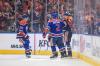 Leon Draisaitl jubelt über seinen Treffer zum 1:0.