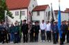 Viele Fahnenabordnungen der örtlichen Vereine waren zur Einweihung des Stammheimer Weihers gekommen. Sie stellten sich gerne zum Erinnerungsfoto.