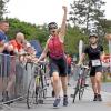 Rund 700 Teilnehmerinnen und Teilnehmer messen sich am Sonntag (01.06.25) beim MainCityTriathlon in Schweinfurt im Schwimmen, Radfahren und Laufen.