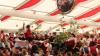 Die Musiker aus Frankenhofen wurden bei den Wertungsspielen beim Bezirksmusikfest in Lamerdingen zur besten Mittelstufenkapelle gekürt. Das feierten sie ausgelassen im Festzelt.
