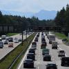 Auch auf den bayerischen Autobahnen werden Reisende viel Geduld brauchen. (Symbolbild)