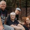 Die Gruppe „Faltnrock“ mit (v. li.) Gitarrist Thilo Lenhard, Sängerin Diana Löffler, Schlagzeuger Frank Rudolf und Bassistin Birgit Niewelt.