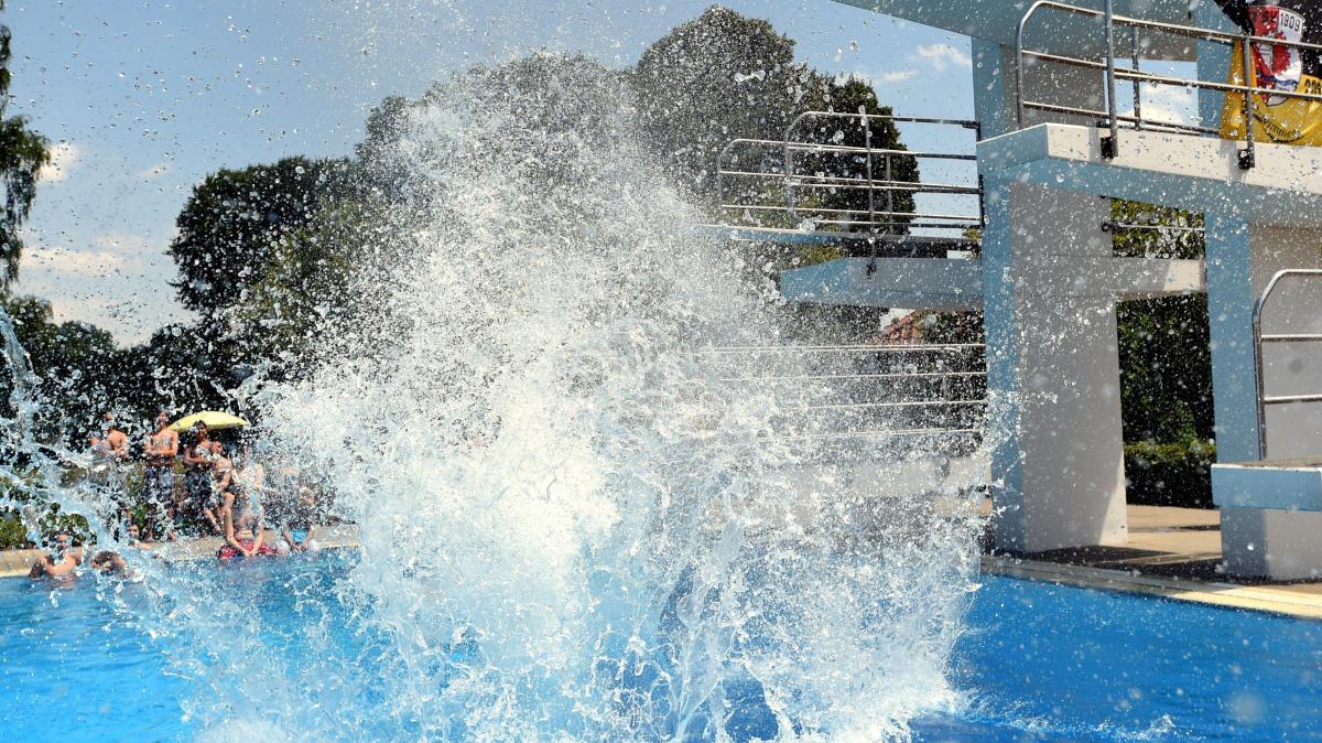 2025 outdoor pool season in Swabia: locations, opening times ...