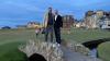 Vize-Präsident Marcus Traut und Clubpräsident Bernhard May auf der berühmten St. Andrews Old Course Brücke.