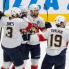 Die Florida Panthers feiern ein Tor gegen die Edmonton Oilers.