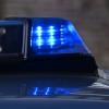 Vier Menschen wurden laut Polizei bei dem Unfall leicht verletzt. (Symbolbild)