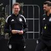 Julian Nagelsmann (l) und Sandro Wagner beim letzten gemeinsamen DFB-Training.