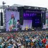Die deutsche Indie-Rock-Band «Sportfreunde Stiller» spielt beim Open-Air-Festival «Rock im Park» in Nürnberg auf der Bühne. Die Band trat überraschend auf dem Festival auf.