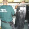 Billige Fälschungen: Karlsruher Zoll entdeckt 3.600 Blusen