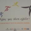 "Der Baum biegt sich in jungen Jahren" - so das Motto des Projektes