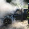 Luxuswagen brennt völlig aus - sechsstelliger Schaden