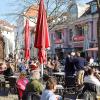 Karlsruhe genießt die ersten Frühlingsstunden im Jahr.
