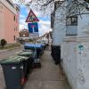 Müllsammelstelle an der Rintheimer Hauptstraße Richtung Sporthalle.