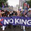 Das Motto der Proteste lautet «No Kings» (Keine Könige). Das Motto der Proteste lautet «No Kings» (Keine Könige).