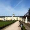 Am Donnerstag, 21. März, stellt der Online-Anbieter Bing ein Foto des Karlsruher Schloss als Hintergrund für seine Suchmaske ein.