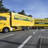 Einsatz von Riesenlastwagen soll Güterverkehr stärken. Foto: Jens Büttner/Archiv