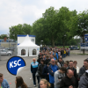 Großer Andrang: Vor dem Relegationsspiel gegen den Hamburger SV ist der Run auf die Tickets seitens der KSC-Fans riesig.