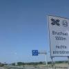 Lustiger Vertipper auf A5-Schild: Sehen Sie den Fehler?