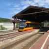 Bahnpendler von und nach Ettlingen müssen auf den Ersatzverkehr umsteigen.